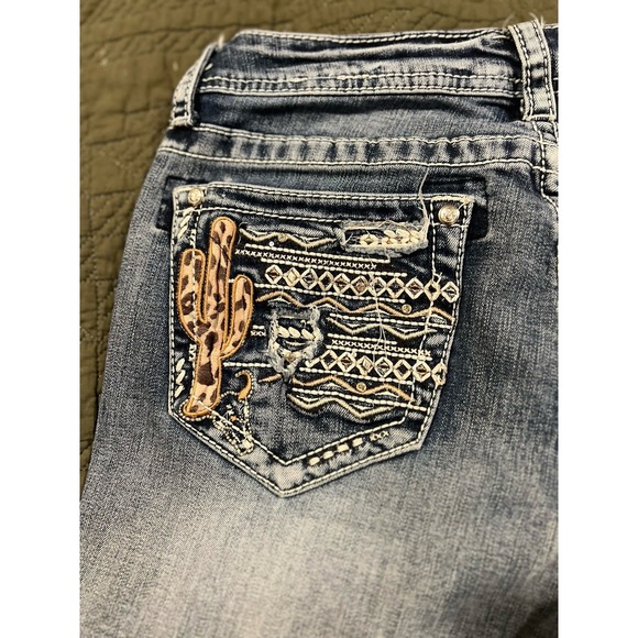 Grace In LA Women's Blue Jeans Size 28 Western Embelishments - Picture 12 of 14